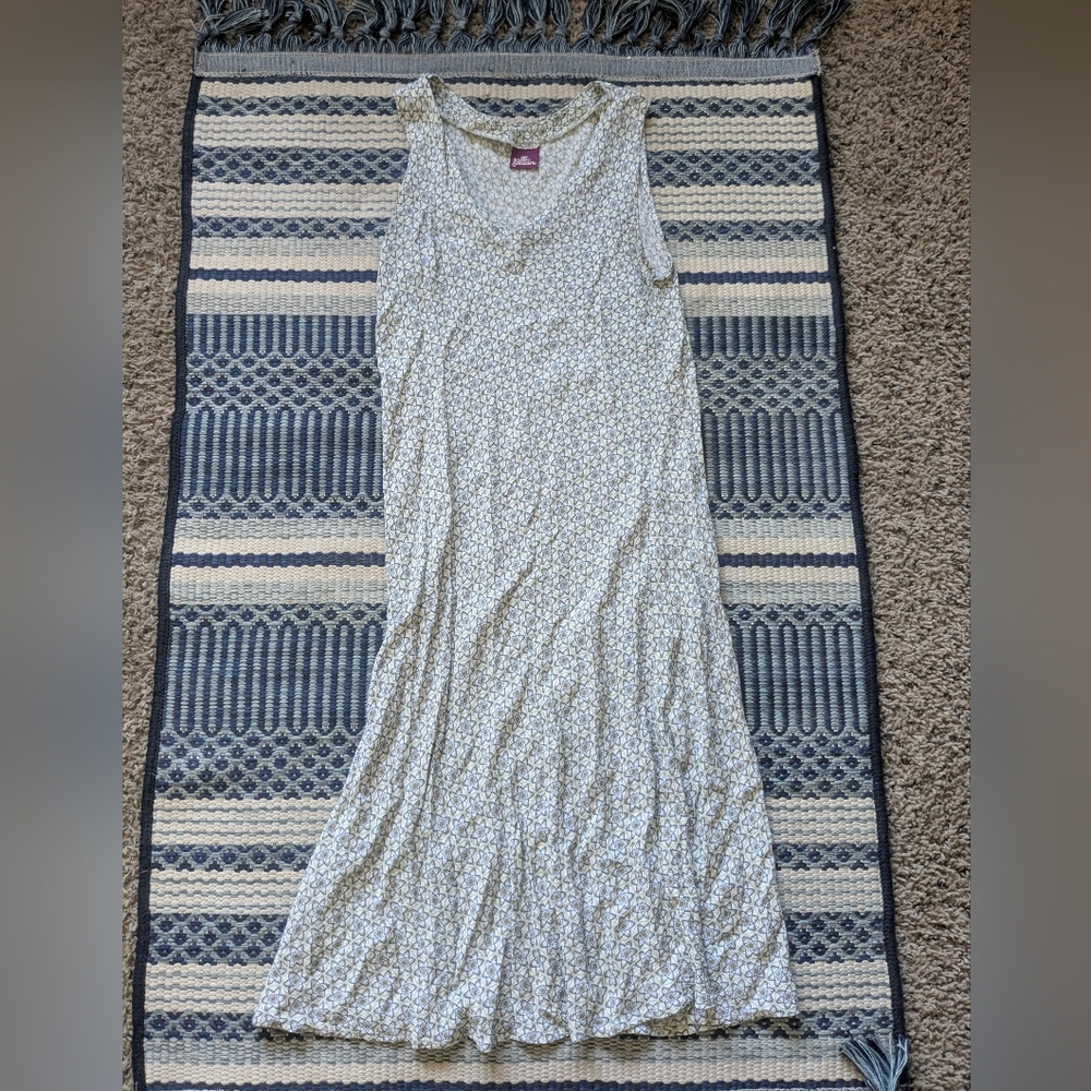Patterned Vintage Midi Dress